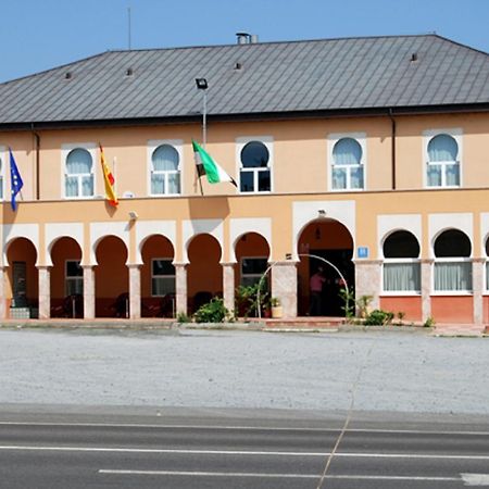 Hotel Medina Ghaliayah Galisteo Kültér fotó