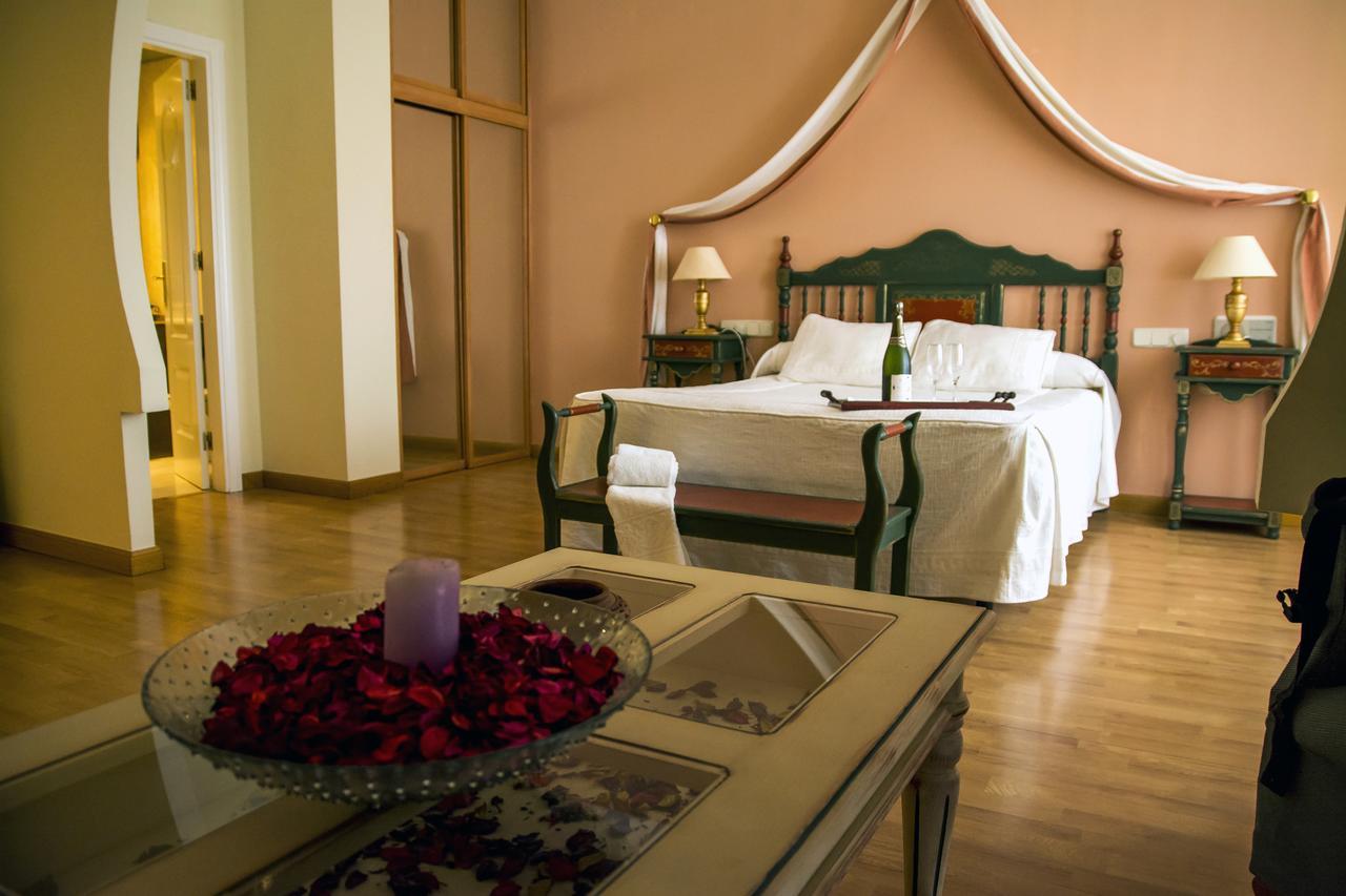 Hotel Medina Ghaliayah Galisteo Kültér fotó